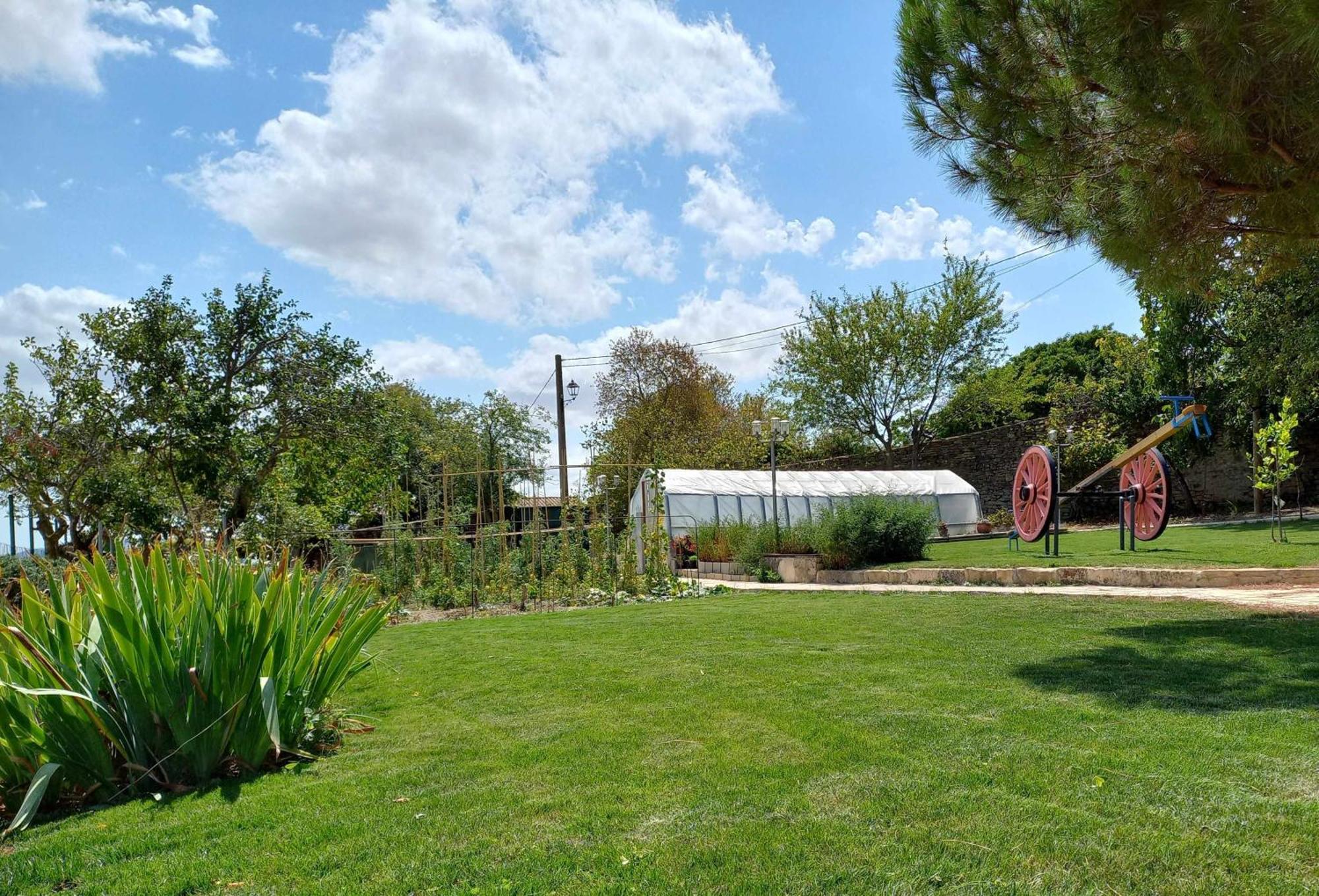 Casa Albaitar Con Piscina Y Sala De Juegos Azcona Exteriér fotografie